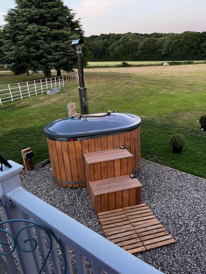 The Cozy Cub Villa Romsey Bagian luar foto
